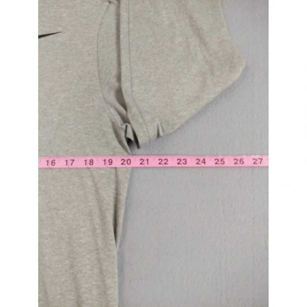 Nike Men Athletic Shirt M Gray Dri Fit 100% Polyester Logo Long Sleeve Crew Neck